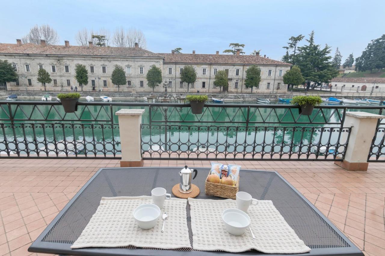 Fiori Sull'Acqua Apartments Peschiera del Garda Eksteriør bilde