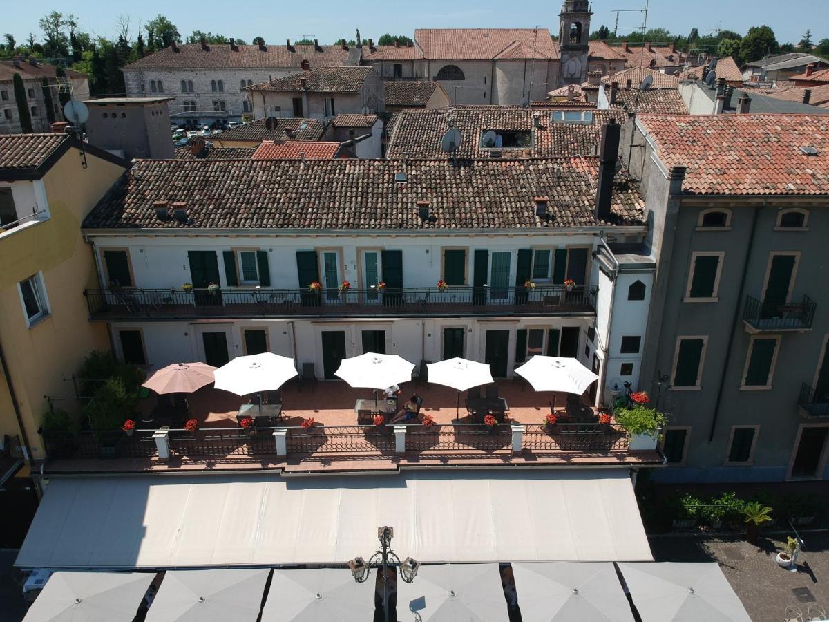 Fiori Sull'Acqua Apartments Peschiera del Garda Eksteriør bilde