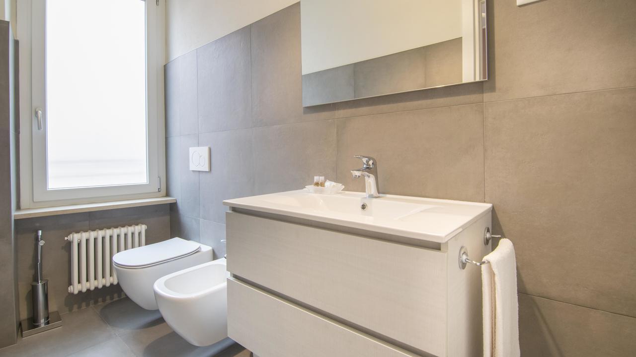 Fiori Sull'Acqua Apartments Peschiera del Garda Eksteriør bilde